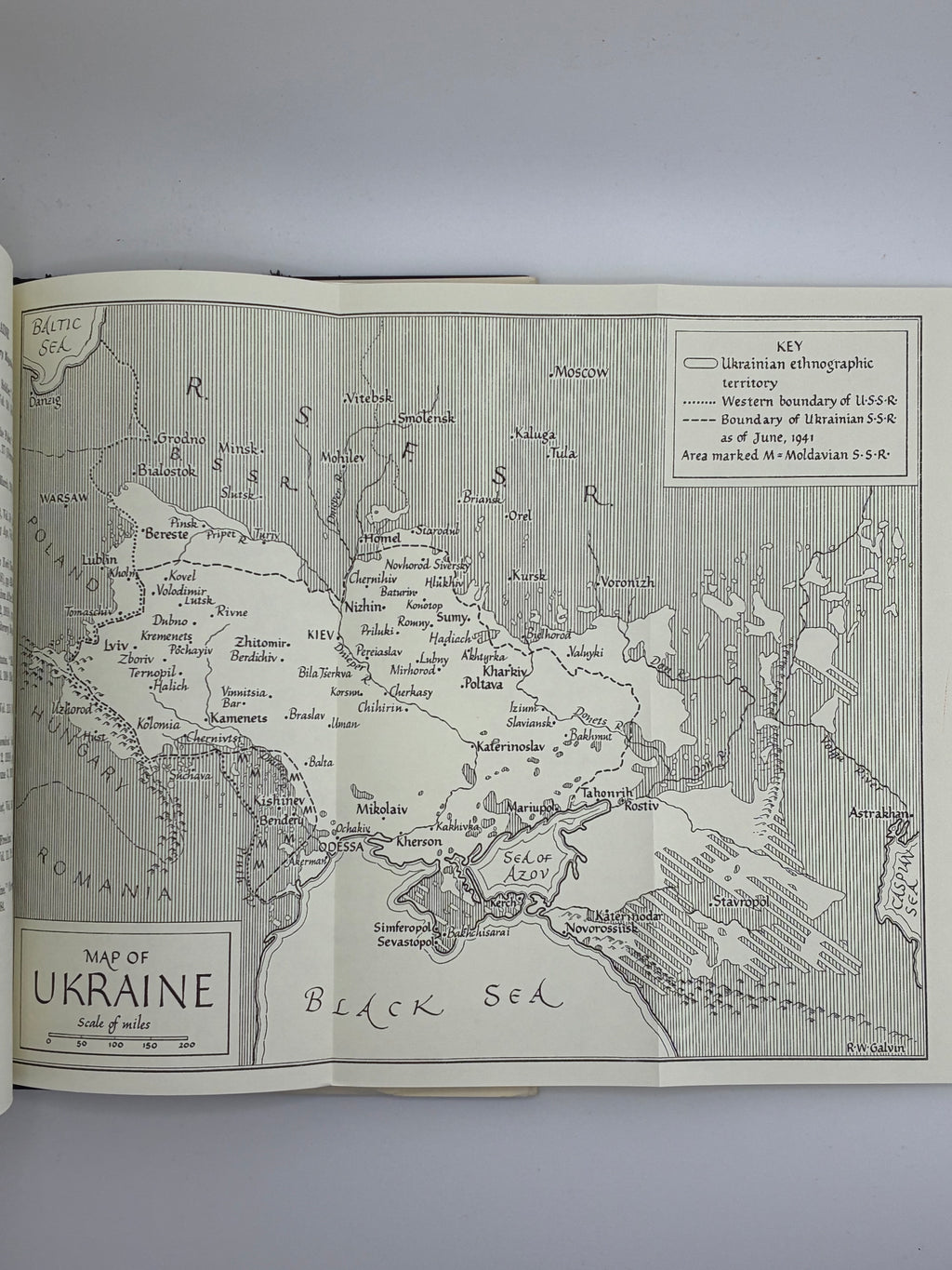 📕 A History of Ukraine / Michael Hrushevsky (Історія України-Руси)
📍 Connecticut: Archon Books, 1970. — Видано для Ukrainian National Association.