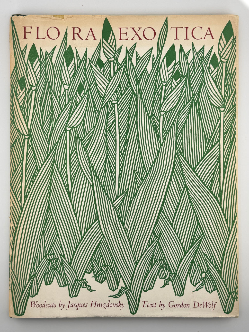 FLORA EXOTICA: A COLLECTION OF FLOWERING PLANTS. 1972
DEWOLF GORDON, HNIZDOVSKY JACQUES Бостон: David R. Godine. — 64 с.