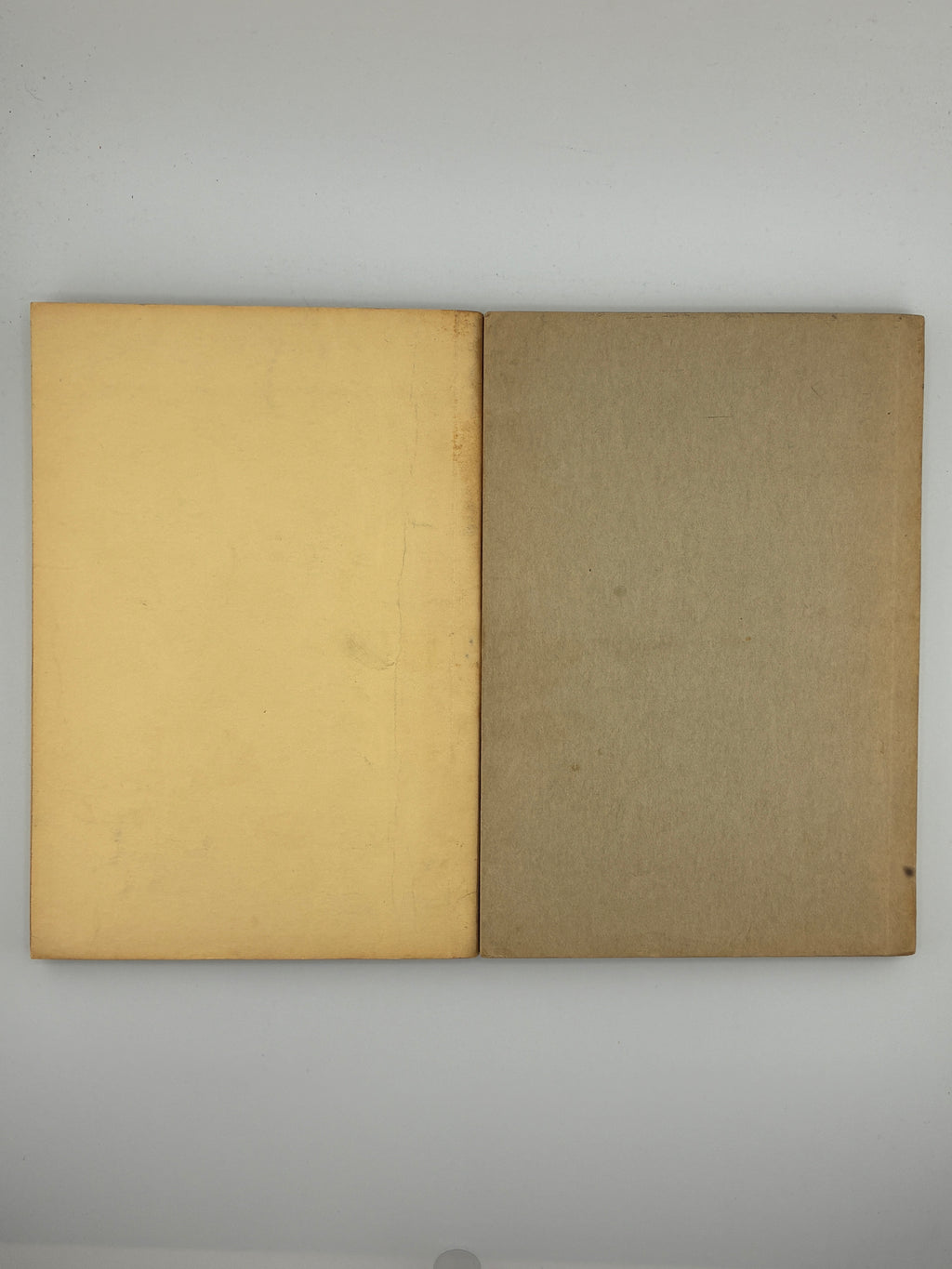 ПЕРЕД ПОХОДОМ НА СХІД: СПОГАДИ Й МАТЕРІЯЛИ ДО ДІЯННЯ ОРГАНІЗАЦІЇ УКРАЇНСЬКИХ НАЦІОНАЛІСТІВ У 1939—1941 РОКАХ.
КНИШ ЗИНОВІЙ