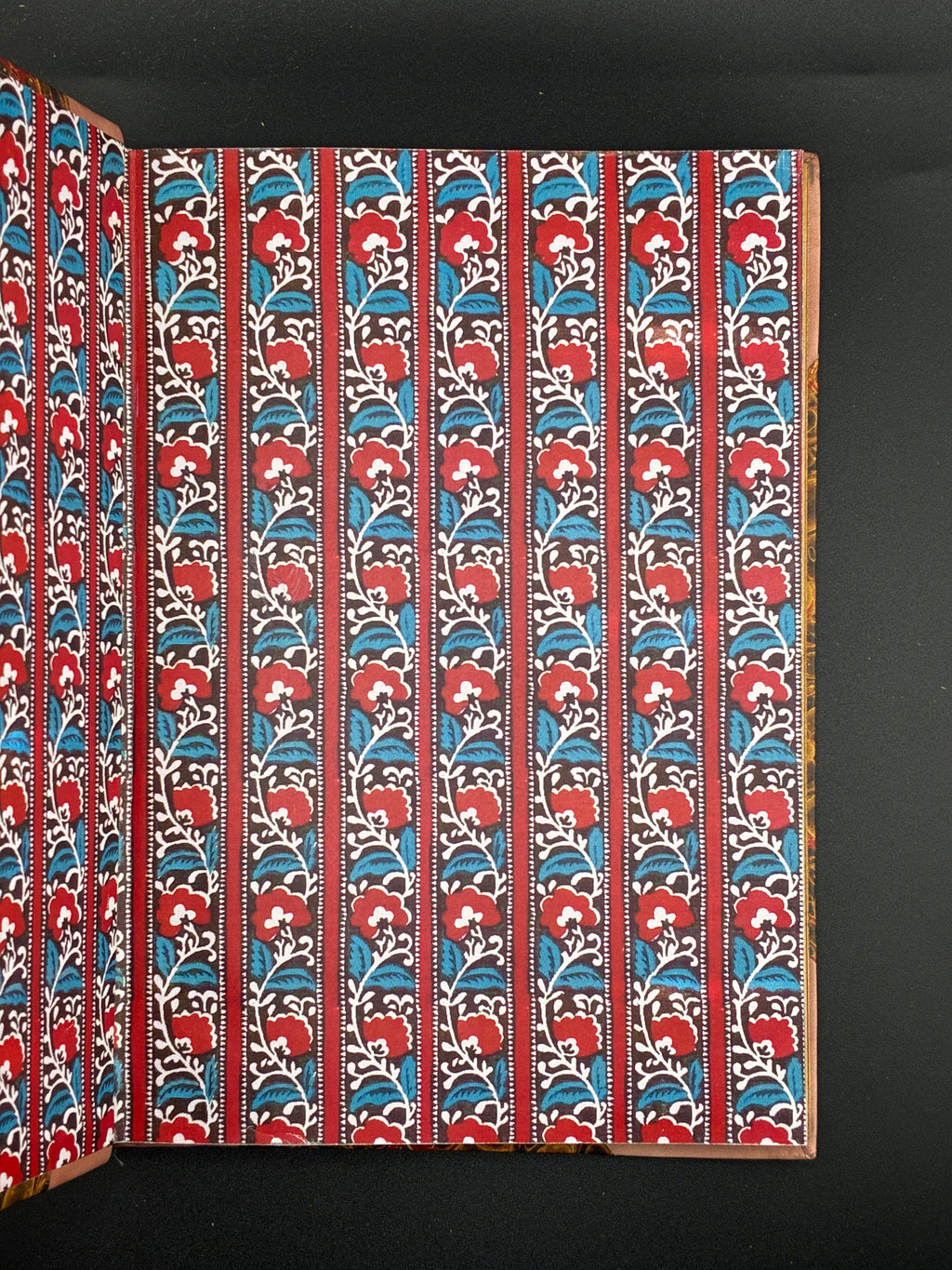 В 300-ліття Хмельниччини (1648–1948). Ред. Борис Крупницький. Заграва, 1948