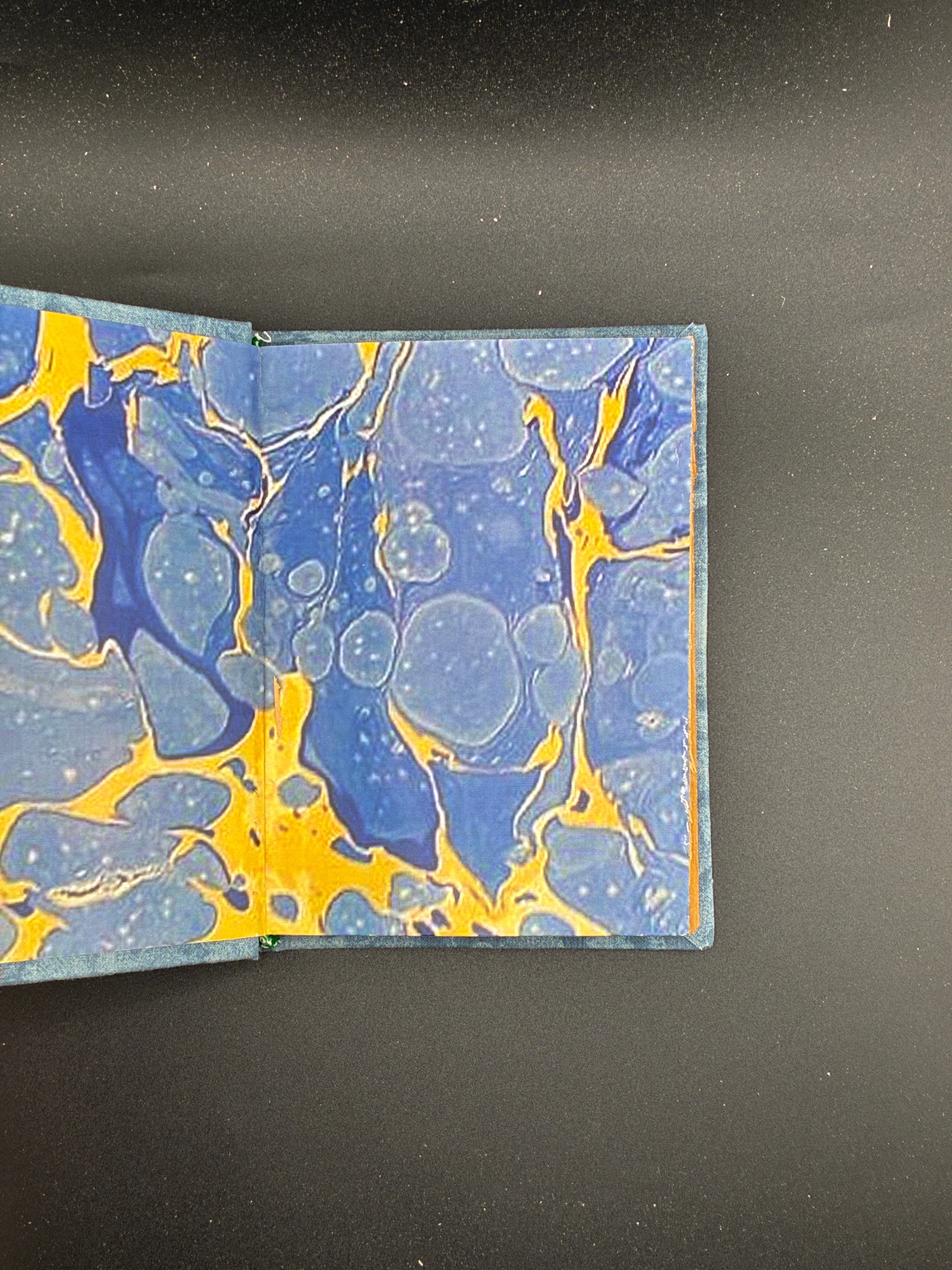 НОВАКОВСКИЙ М. ПАСІЧНИЦТВО. Львів: Видавництво «Людовe», 1909